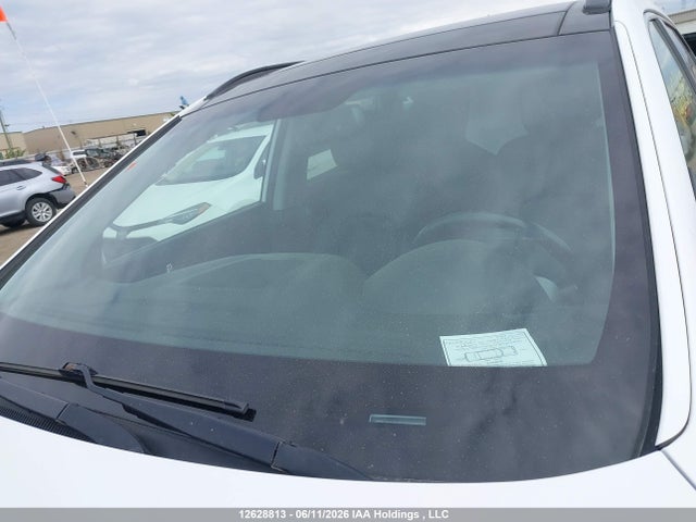 Продаж на аукціоні авто 2018 Hyundai Santa Fe Sport, vin: 5NMZUDLB8JH087356, номер лоту: 12628813