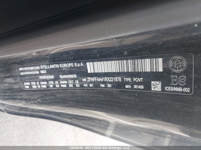Fiat 500 E Red 2024 ZFAFFAA41RX221876 Image 9