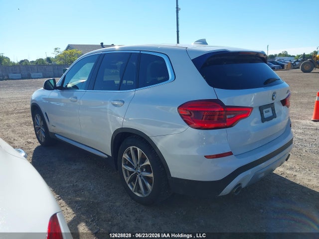 BMW X3 Xdrive30i 2018 5UXTR9C52JLD58796 Image 3