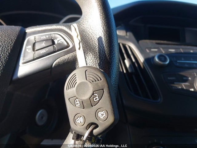 Продажа на аукционе авто 2015 Ford Focus Se, vin: 1FADP3F27FL377512, номер лота: 12628839