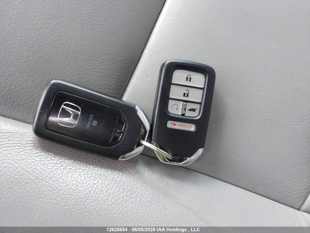2017 Honda Pilot Exln მანქანა იყიდება აუქციონზე, vin: 5FNYF6H7XHB501917, აუქციონის ნომერი: 12628854