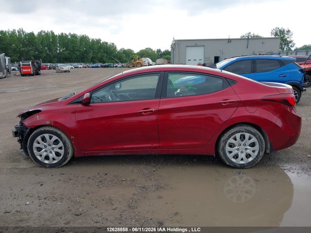2016 Hyundai Elantra Gl მანქანა იყიდება აუქციონზე, vin: 5NPDH4AE0GH674111, აუქციონის ნომერი: 12628858