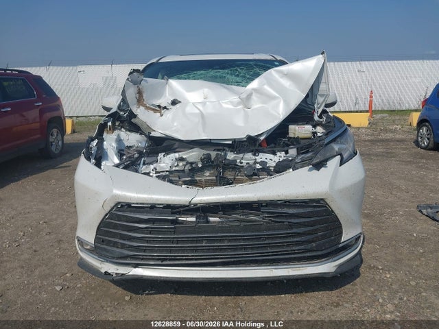 12628859 :رقم المزاد ، 5TDGSKFCXRS127239 vin ، 2024 Toyota Sienna Limited 7-passenger مزاد بيع