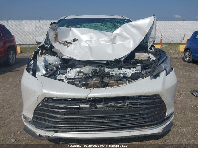 12628859 :رقم المزاد ، 5TDGSKFCXRS127239 vin ، 2024 Toyota Sienna Limited 7-passenger مزاد بيع