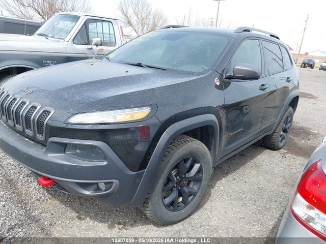 12607059 :رقم المزاد ، 1C4PJMBS5FW558577 vin ، 2015 Jeep Cherokee Trailhawk مزاد بيع