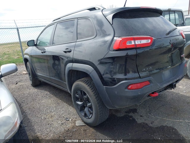 12607059 :رقم المزاد ، 1C4PJMBS5FW558577 vin ، 2015 Jeep Cherokee Trailhawk مزاد بيع
