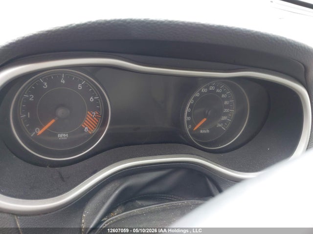 12607059 :رقم المزاد ، 1C4PJMBS5FW558577 vin ، 2015 Jeep Cherokee Trailhawk مزاد بيع