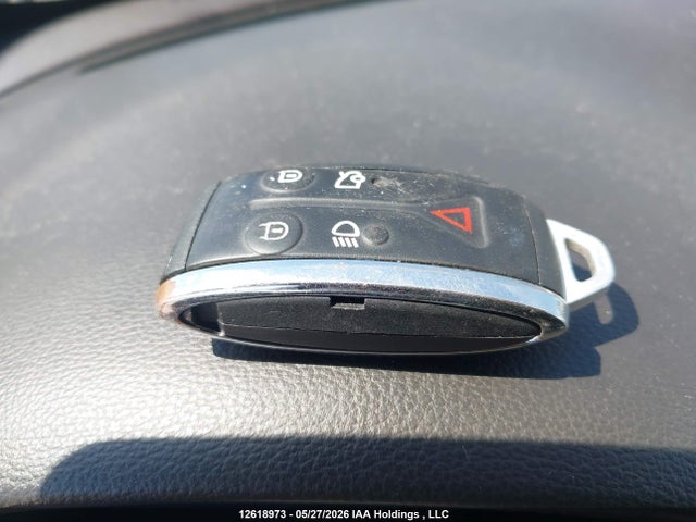 Продажа на аукционе авто 2010 Jaguar Xf Premium, vin: SAJXA0GB3ALR76584, номер лота: 12618973