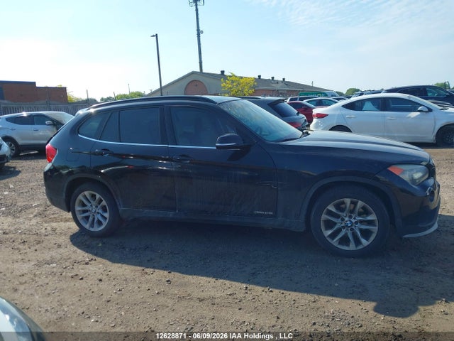BMW X1 Xdrive28i 2015 WBAVL1C57FVY38996 Image 13
