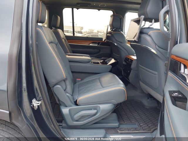 Aukcja sprzedaży 2023 Jeep Grand Wagoneer Series Iii, vin: 1C4SJVGPXPS519691, numer aukcji: 12628875