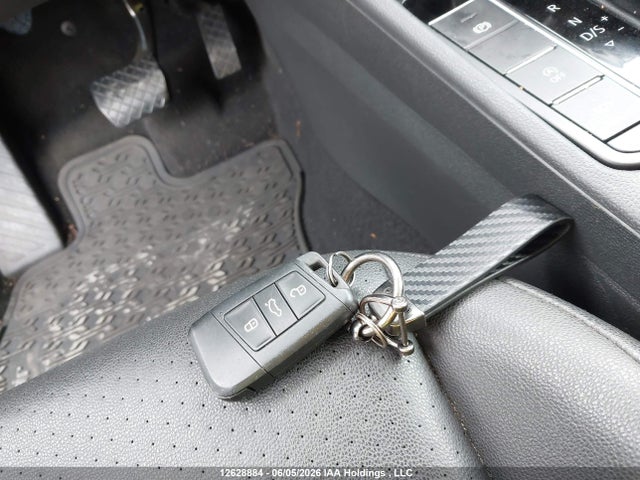 3VWE57BU2KM270473 Volkswagen JETTA SEL