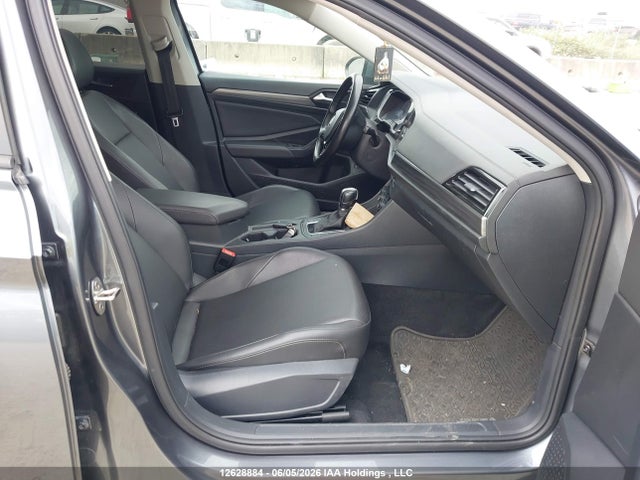 3VWE57BU2KM270473 Volkswagen JETTA SEL