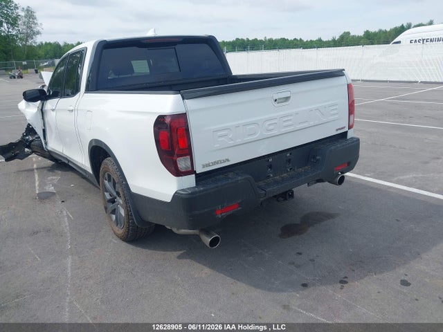 Honda Ridgeline Sport 2025 5FPYK3F12SB500333 Image 3
