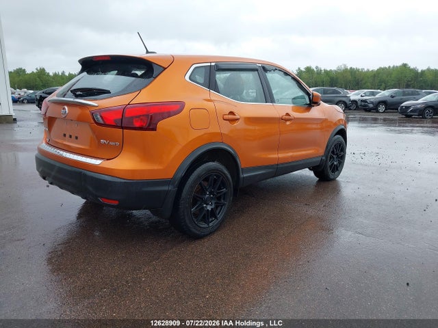 2018 Nissan Qashqai S/sl/sv მანქანა იყიდება აუქციონზე, vin: JN1BJ1CR2JW282617, აუქციონის ნომერი: 12628909