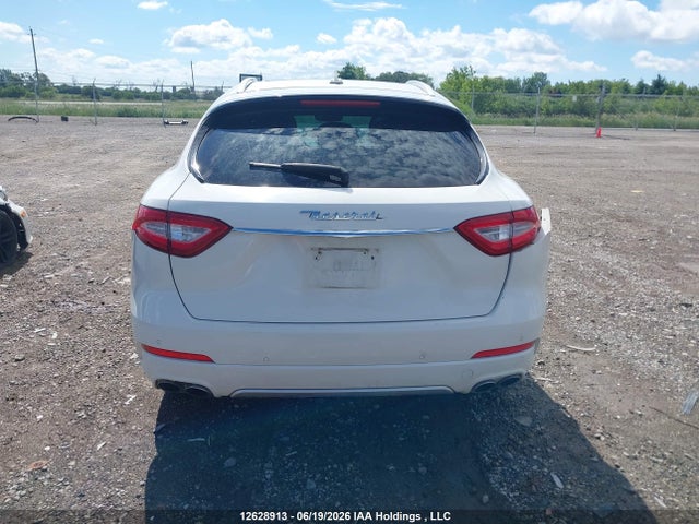 Maserati Levante 2017 ZN661XUL1HX214291 Image 16