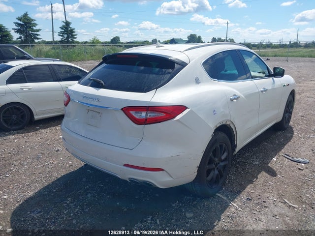 Maserati Levante 2017 ZN661XUL1HX214291 Image 4