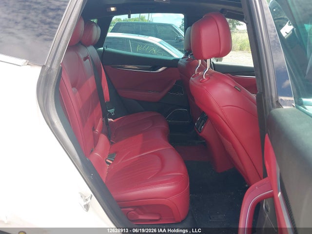 Maserati Levante 2017 ZN661XUL1HX214291 Image 8
