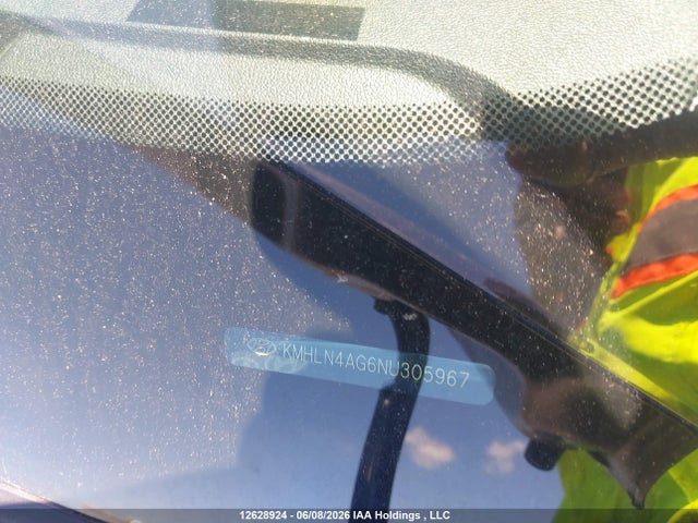 KMHLN4AG6NU305967 Hyundai ELANTRA SEL