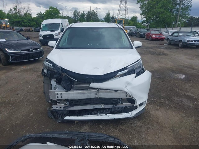 Продажа на аукционе авто 2025 Toyota Sienna, vin: 5TDGSKFC7SS185914, номер лота: 12628933