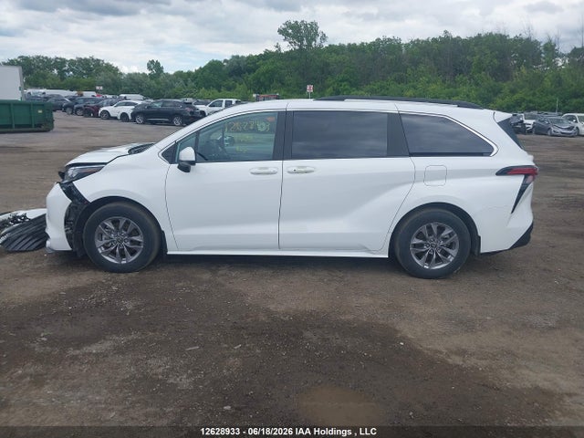 Продажа на аукционе авто 2025 Toyota Sienna, vin: 5TDGSKFC7SS185914, номер лота: 12628933