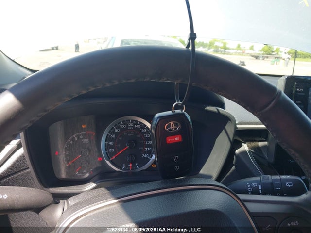 7MUCAABG0NV009804 Toyota Corolla Cross Le