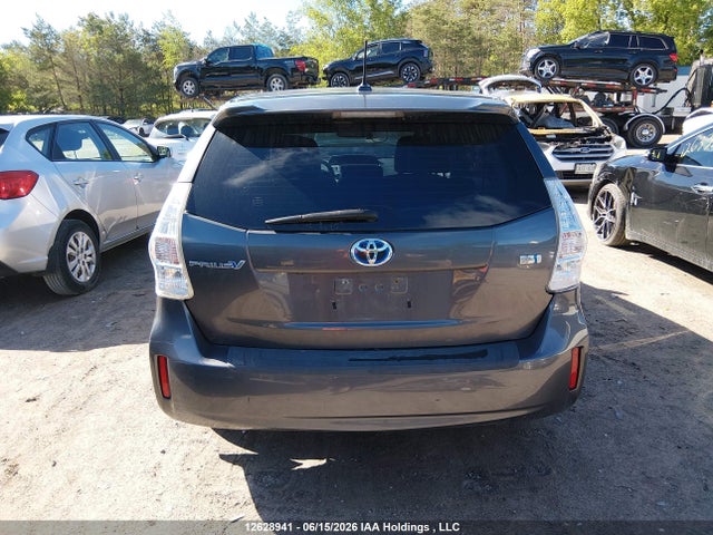 2013 Toyota Prius V მანქანა იყიდება აუქციონზე, vin: JTDZN3EU9D3253506, აუქციონის ნომერი: 12628941