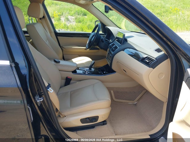 2011 Bmw X3 Xdrive28i მანქანა იყიდება აუქციონზე, vin: 5UXWX5C53BL704915, აუქციონის ნომერი: 12628969