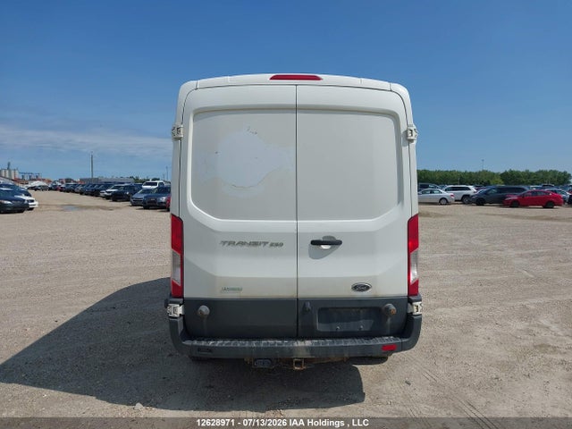 Ford Transit T-250 2017 1FTYR2CG9HKB24135 Image 15