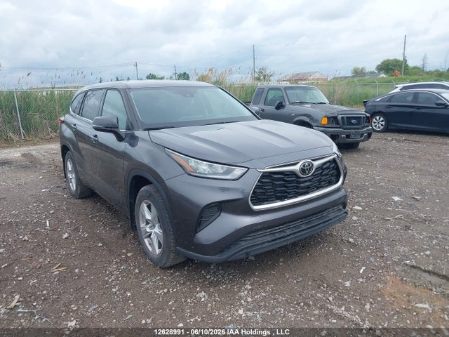 2022 Toyota Highlander L/le მანქანა იყიდება აუქციონზე, vin: 5TDBZRBH6NS577450, აუქციონის ნომერი: 12628991