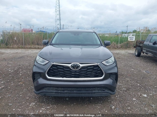 2022 Toyota Highlander L/le მანქანა იყიდება აუქციონზე, vin: 5TDBZRBH6NS577450, აუქციონის ნომერი: 12628991