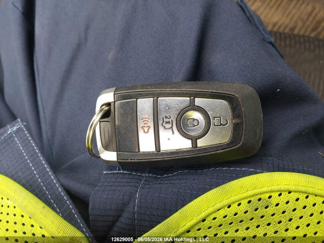 12629005 :رقم المزاد ، 1FMJU1JT9KEA31045 vin ، 2019 Ford Expedition Xlt مزاد بيع