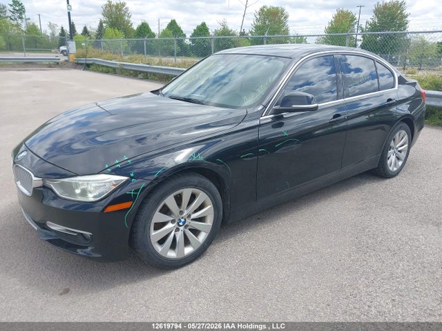 2014 Bmw 320i Xdrive მანქანა იყიდება აუქციონზე, vin: WBA3C3C59EK200011, აუქციონის ნომერი: 12619794