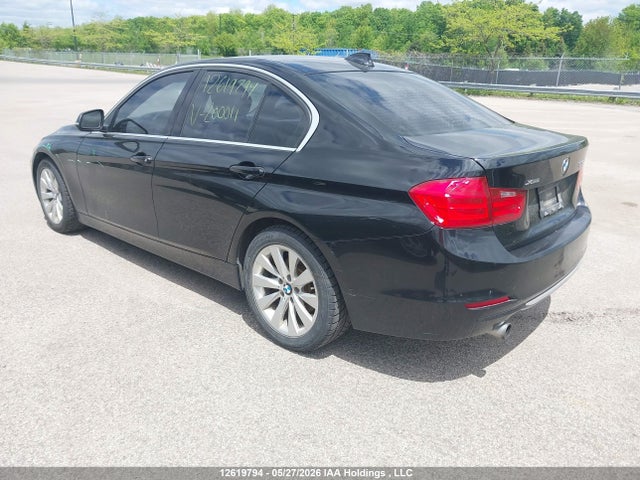 2014 Bmw 320i Xdrive მანქანა იყიდება აუქციონზე, vin: WBA3C3C59EK200011, აუქციონის ნომერი: 12619794