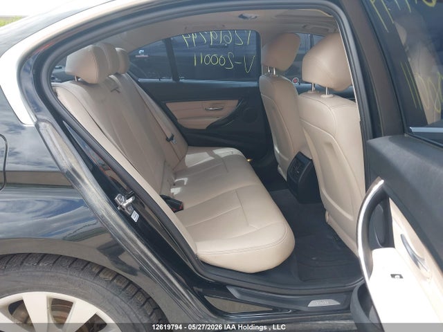 2014 Bmw 320i Xdrive მანქანა იყიდება აუქციონზე, vin: WBA3C3C59EK200011, აუქციონის ნომერი: 12619794