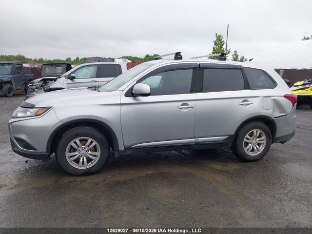 2020 Mitsubishi Outlander Es მანქანა იყიდება აუქციონზე, vin: JA4AZ2A31LZ608067, აუქციონის ნომერი: 12629027