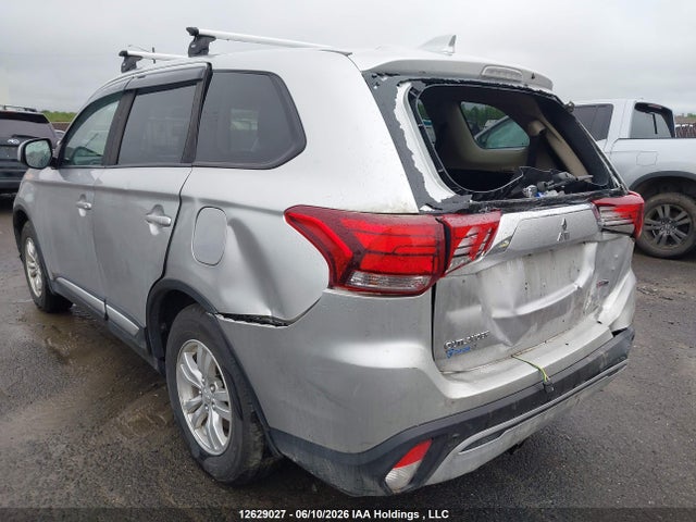 2020 Mitsubishi Outlander Es მანქანა იყიდება აუქციონზე, vin: JA4AZ2A31LZ608067, აუქციონის ნომერი: 12629027