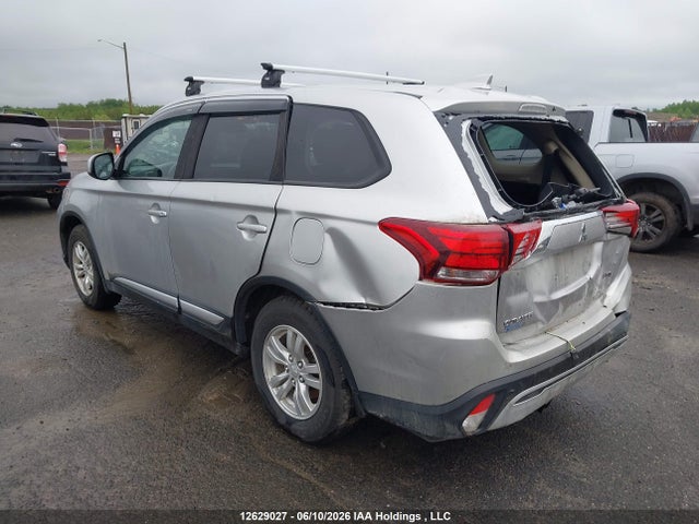 2020 Mitsubishi Outlander Es მანქანა იყიდება აუქციონზე, vin: JA4AZ2A31LZ608067, აუქციონის ნომერი: 12629027