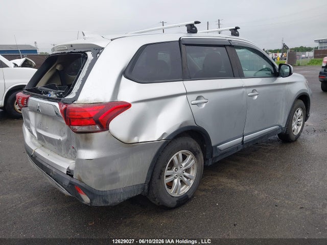 2020 Mitsubishi Outlander Es მანქანა იყიდება აუქციონზე, vin: JA4AZ2A31LZ608067, აუქციონის ნომერი: 12629027