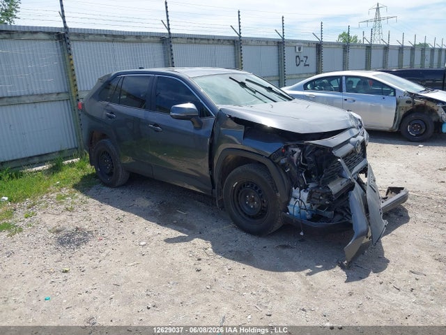 Toyota RAV4 LE 2024 2T3B1RFV3RC436137 Image 1