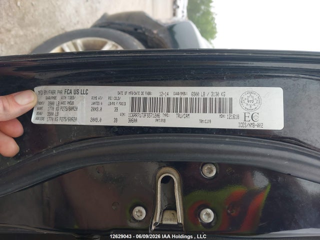 1C6RR7UT3FS571206 RAM 1500 Sport
