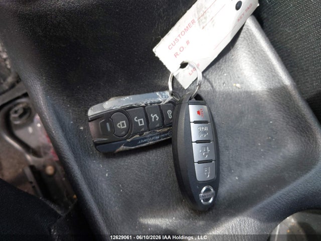 2021 Nissan Versa S მანქანა იყიდება აუქციონზე, vin: 3N1CN8DV9ML811035, აუქციონის ნომერი: 12629061