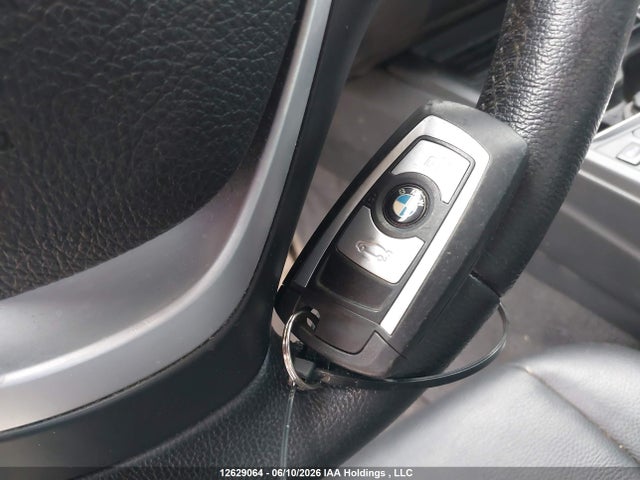 BMW 320i Xdrive 2017 WBA8A3C31HK692869 Image 11