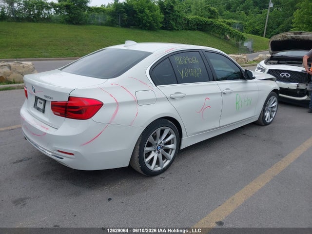 WBA8A3C31HK692869 BMW 320i Xdrive