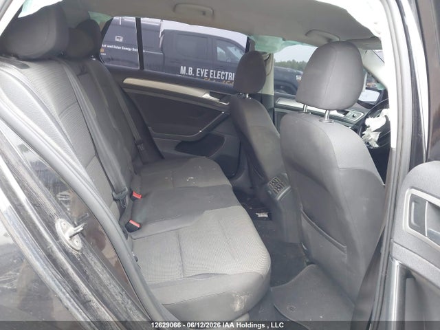12629066 :رقم المزاد ، 3VW217AU2GM019931 vin ، 2016 Volkswagen Golf S/se/sel مزاد بيع