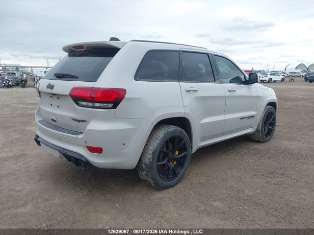 12629067 :رقم المزاد ، 1C4RJFN95LC438739 vin ، 2020 Jeep Grand Cherokee Trackhawk مزاد بيع