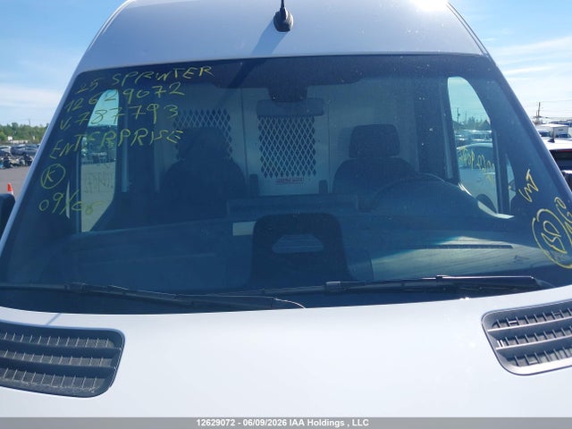 W1Y4KCHY8SP787793 Mercedes-Benz Sprinter 2500
