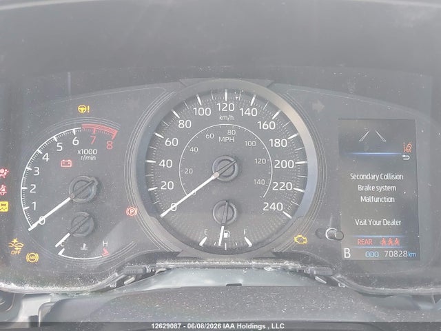 5YFBPMBE8MP263160 Toyota COROLLA L