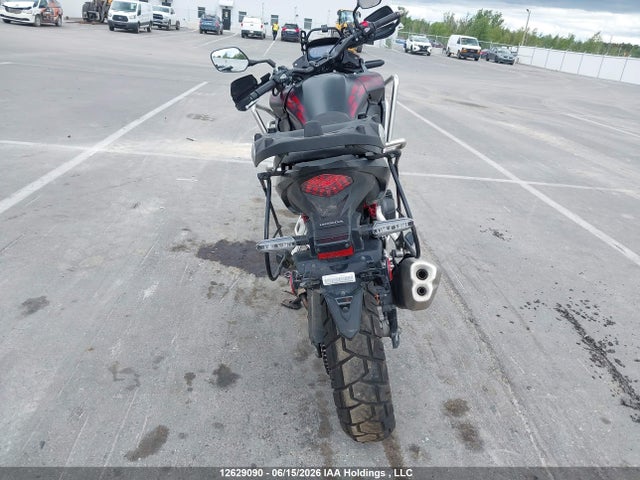 2021 Honda Cb500xa მანქანა იყიდება აუქციონზე, vin: MLHPC6462M5200004, აუქციონის ნომერი: 12629090