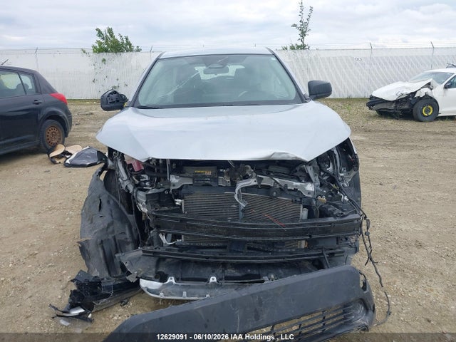 12629091 :رقم المزاد ، 7MUAAAAGXRV112761 vin ، 2024 Toyota Corolla Cross L مزاد بيع