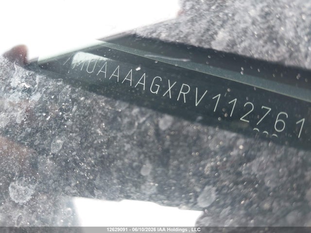 12629091 :رقم المزاد ، 7MUAAAAGXRV112761 vin ، 2024 Toyota Corolla Cross L مزاد بيع